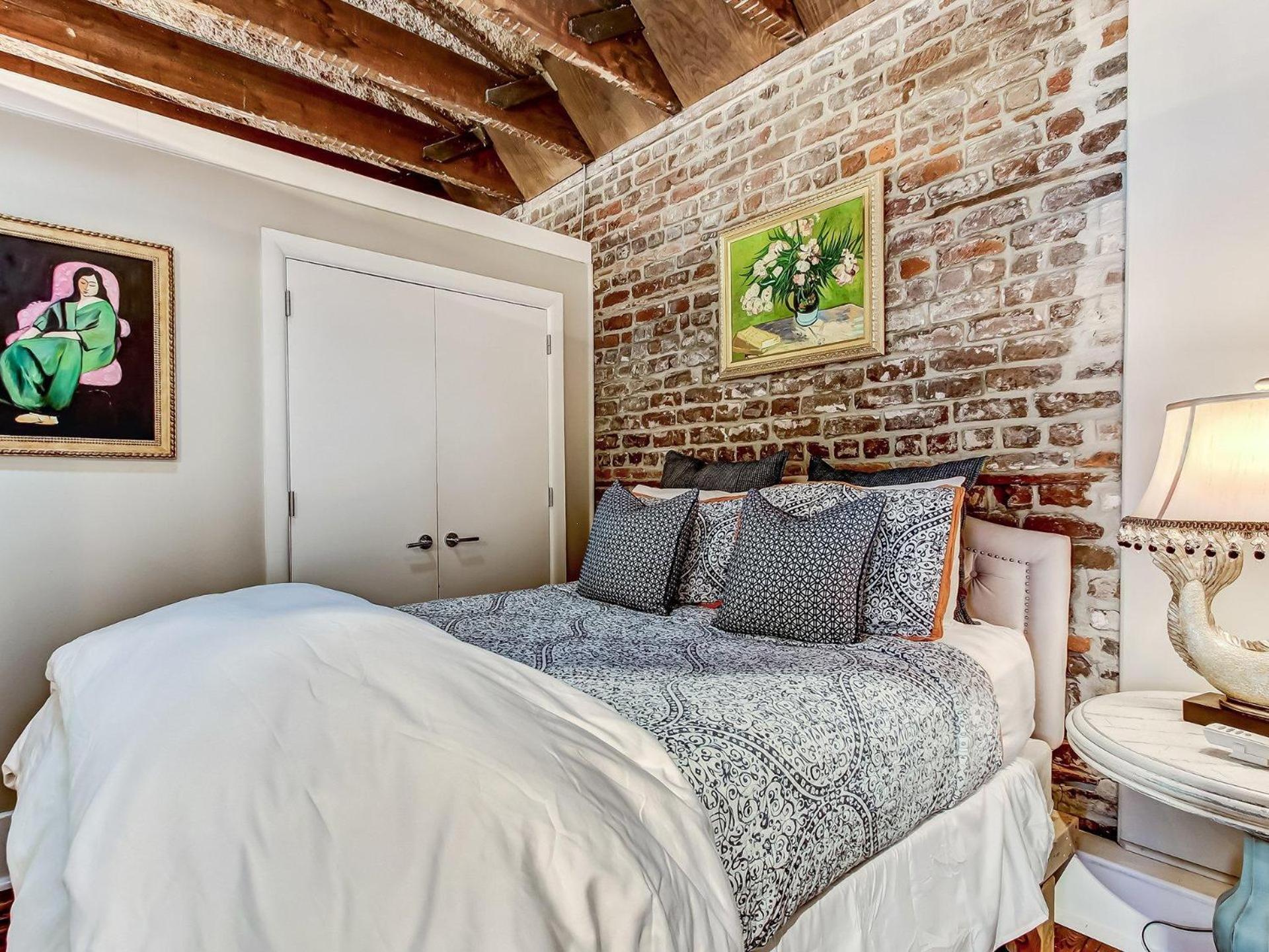 Апартаменты Broughton Corner Loft Саванна Экстерьер фото